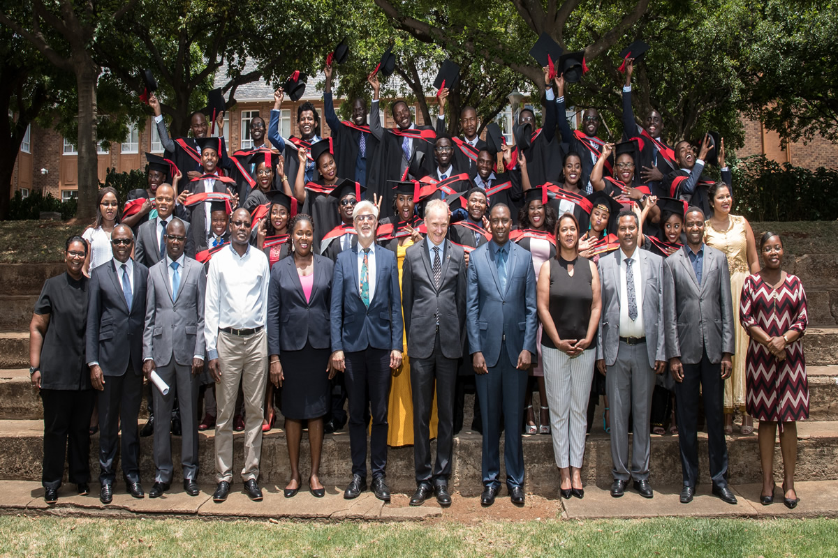 University of Pretoria honours Justice Moseneke at last Graduation ...