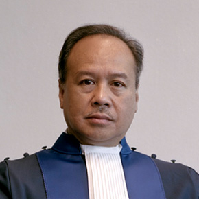 Raul Pangalangan