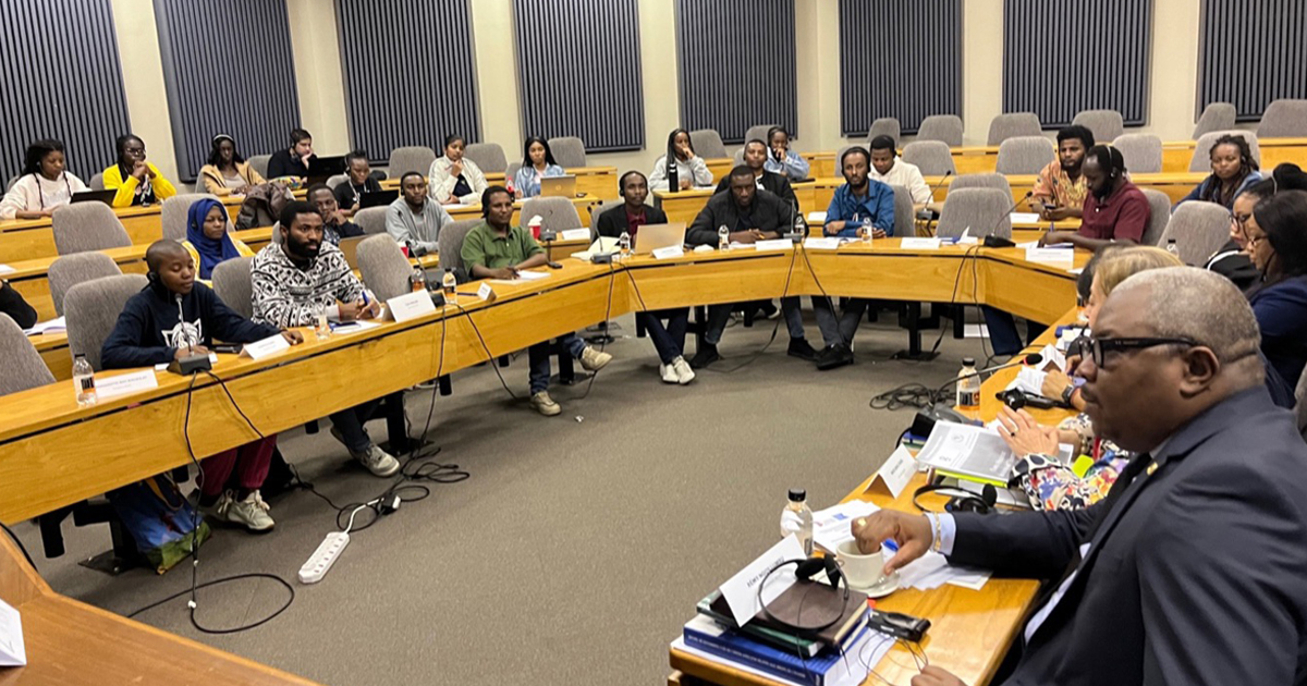 Interactive session between the delegates of the African Commission on Human and Peoples’ Rights and Students of the 2023 HRDA Masters programme of the Centre for Human Rights